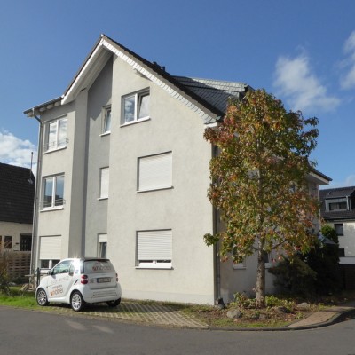 Helle 3-Zimmerwohnung mit Balkon und Stellplatz in guter Wohnlage von Niederkassel-Mondorf