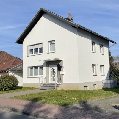 Freistehendes Einfamilienhaus mit Garage in Niederkassel-Rheidt