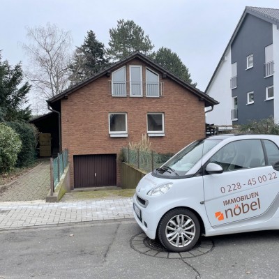 Freistehendes Einfamilienhaus mit Garage in guter Wohnlage von Bergheim