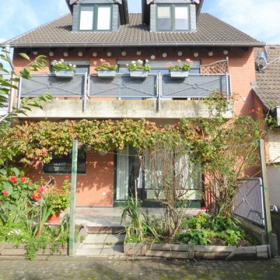 Erdgeschosswohnung mit Terrasse in ruhiger Wohnlage von Bergheim