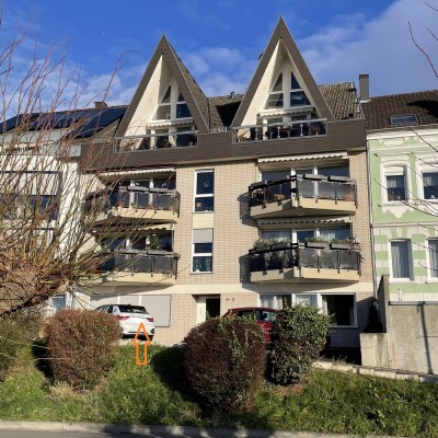 Appartement in direkter Rheinlage, Niederkassel-Mondorf